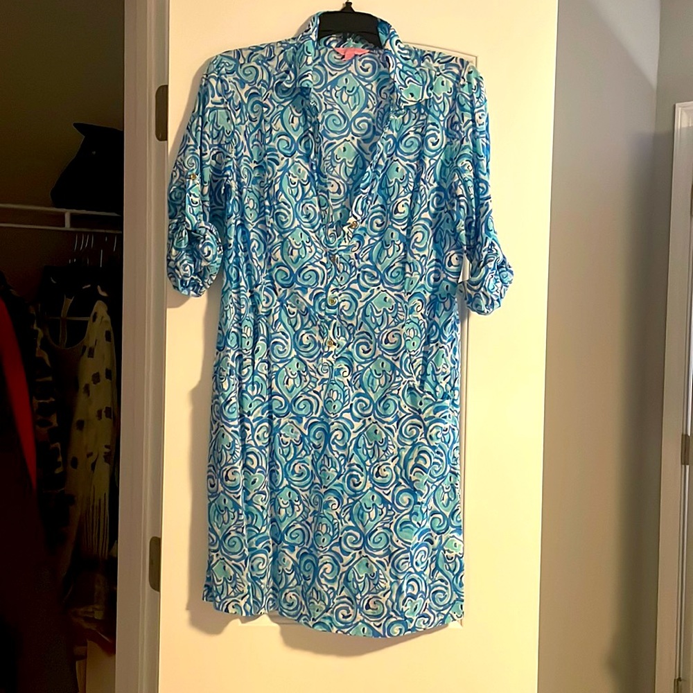 Lilly Pulitzer Small 3/4 sleeve button up dress with pockets!